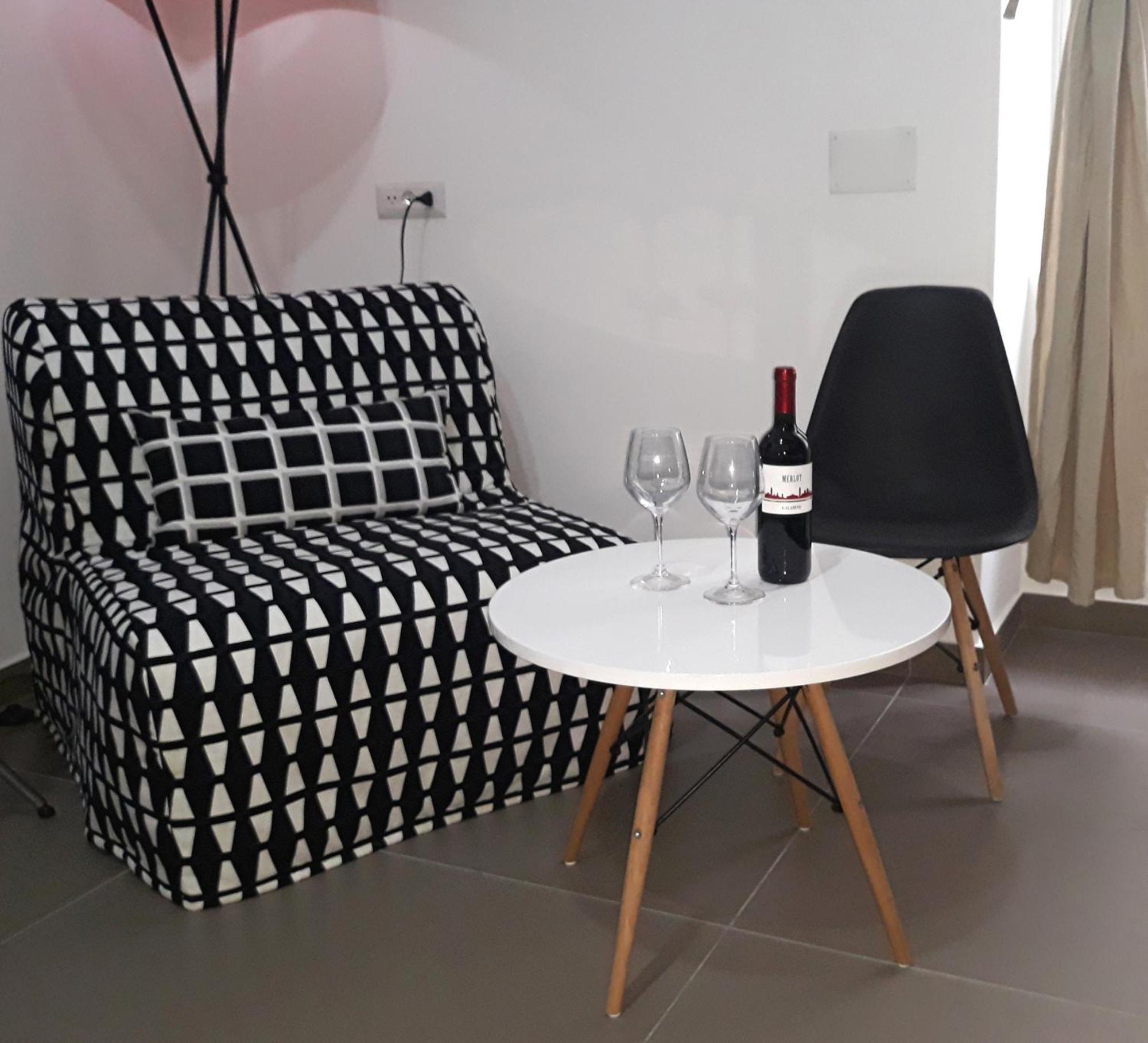 Bed & Breakfast Center 2*